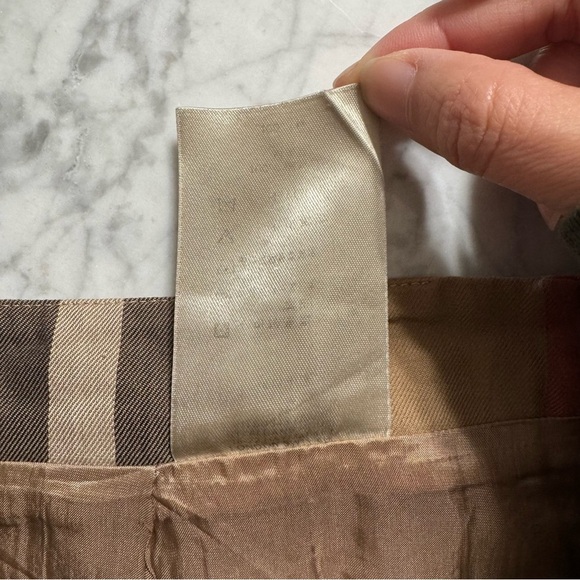 Burberry London Nova Check Tan A-Line Pleated Skirt Size 4 - Picture 8 of 16